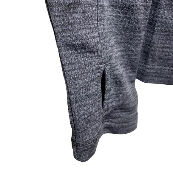 Nike Dri-Fit Long Sleeve Half Zip Sweatshirt - Picture 5 of 5